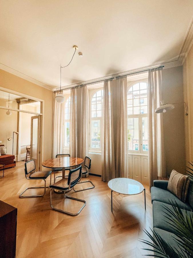 Villa Theatro Heritage Apartments Брага Номер фото